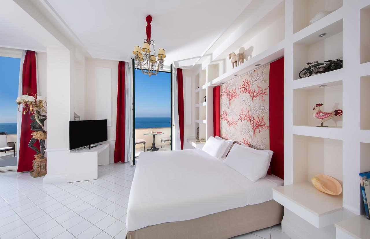 Hotel Bellevue Syrene Sorrento Esterno foto