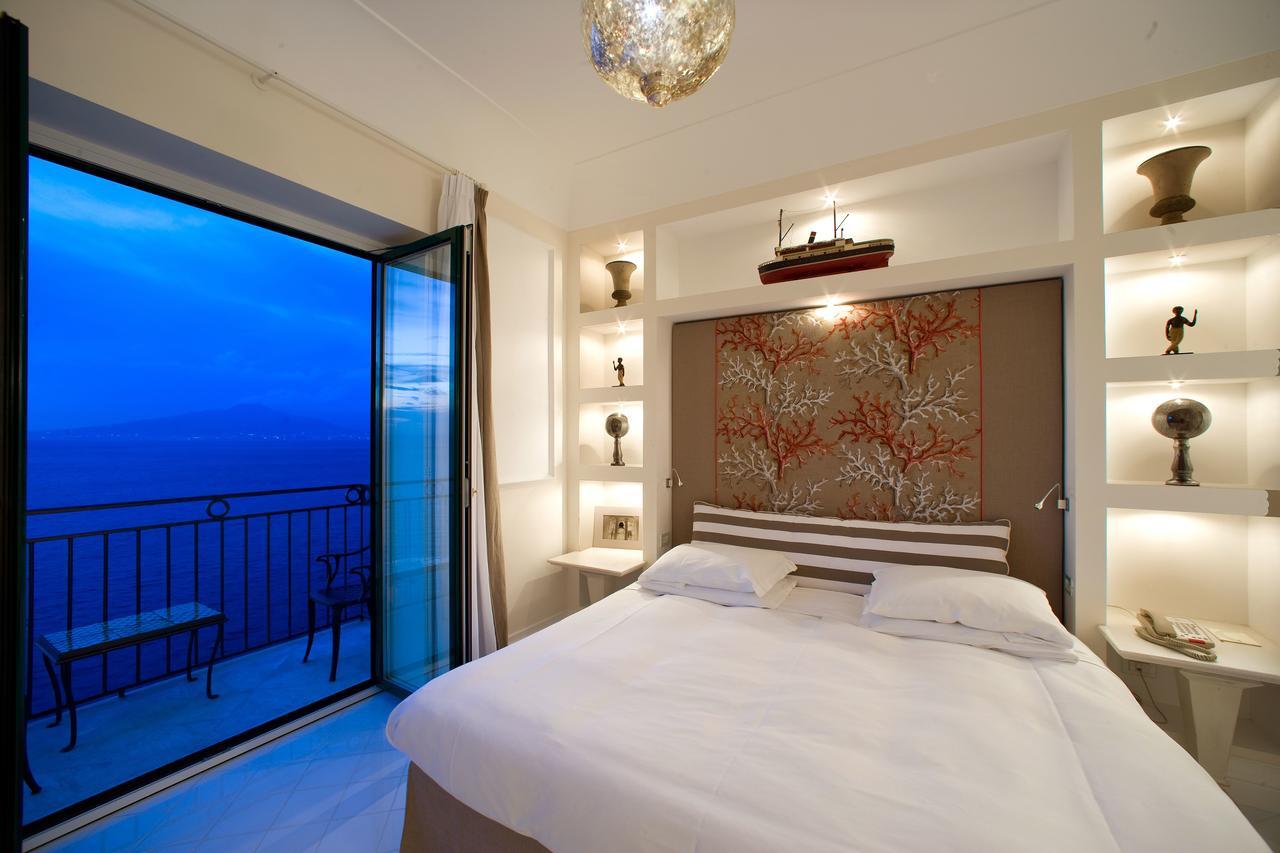 Hotel Bellevue Syrene Sorrento Esterno foto