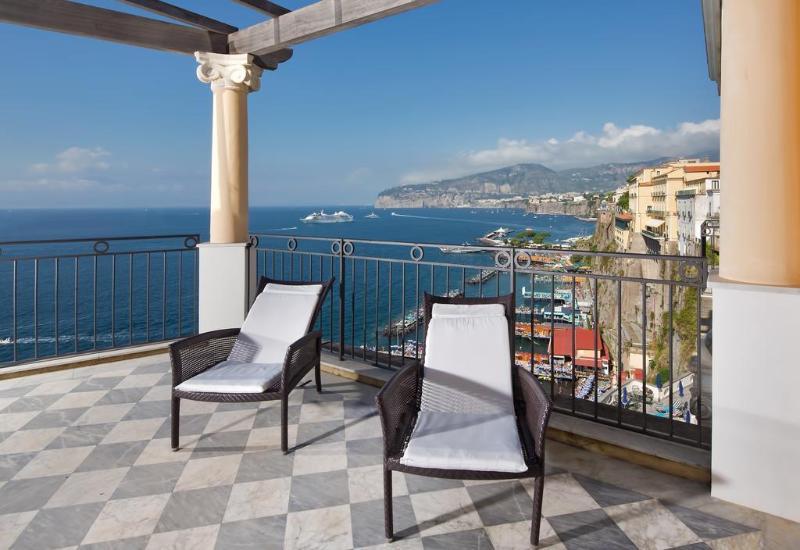 Hotel Bellevue Syrene Sorrento Esterno foto